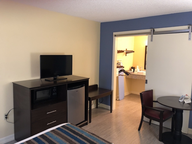 Imagen de la habitación del Hotel Days Inn By Wyndham Natchez. Foto 3