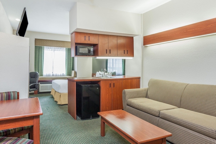 Imagen de la habitación del Hotel Days Inn By Wyndham Near Kansas Speedway. Foto 6