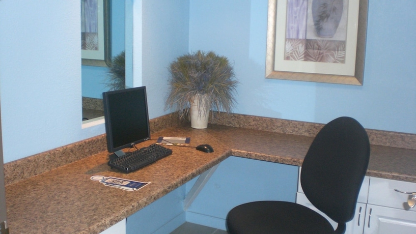 Imagen de los interiores del Hotel Days Inn By Wyndham New Market Battlefield. Foto 18