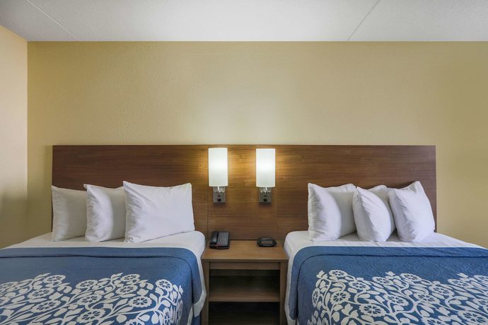 Imagen de la habitación del Hotel Days Inn By Wyndham Newark Wilmington. Foto 9