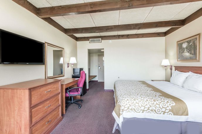 Imagen de la habitación del Hotel Days Inn By Wyndham Niles. Foto 12
