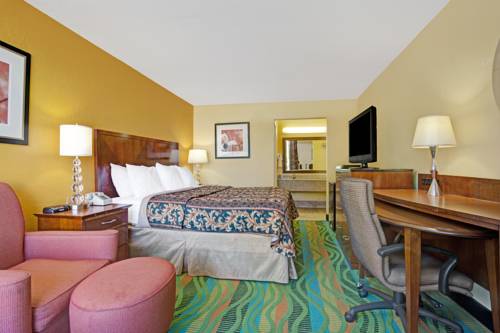 Imagen de la habitación del Hotel Days Inn By Wyndham Norfolk Military Circle. Foto 3