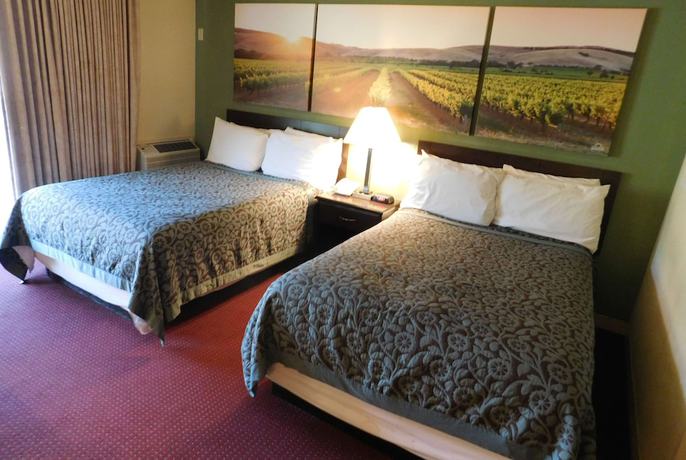 Imagen de la habitación del Hotel Days Inn By Wyndham Novato/san Francisco. Foto 8