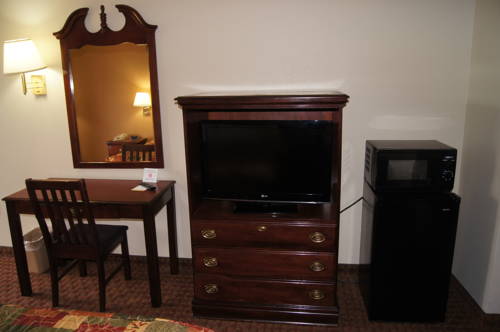 Imagen de la habitación del Hotel Days Inn By Wyndham Oak Grove/ft. Campbell. Foto 3