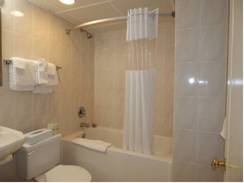 Imagen de la habitación del Hotel Days Inn By Wyndham Ocean City Oceanfront. Foto 13