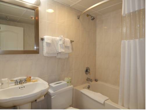 Imagen de la habitación del Hotel Days Inn By Wyndham Ocean City Oceanfront. Foto 14
