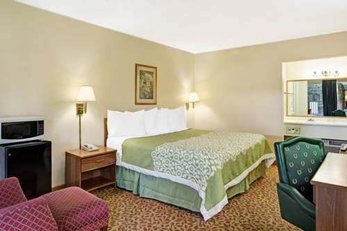 Imagen de la habitación del Hotel Days Inn By Wyndham Ogden. Foto 5