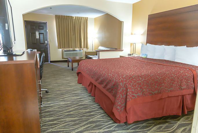 Imagen de la habitación del Hotel Days Inn By Wyndham Oklahoma City, Oklahoma City. Foto 17