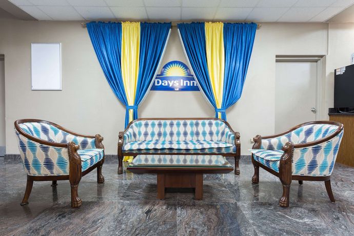 Imagen de los interiores del Hotel Days Inn By Wyndham Orangeburg. Foto 16
