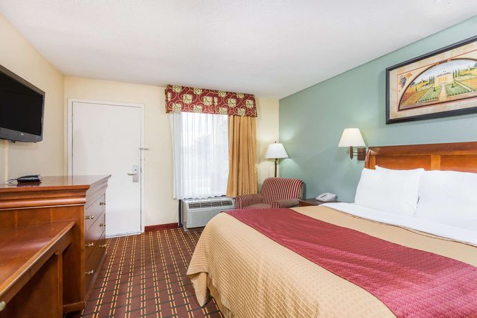Imagen de la habitación del Hotel Days Inn By Wyndham Orangeburg. Foto 12