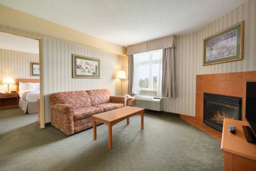 Imagen de la habitación del Hotel Days Inn By Wyndham Orillia. Foto 9