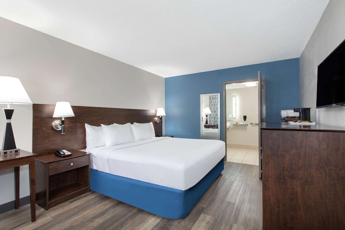 Imagen de la habitación del Hotel Days Inn By Wyndham Orlando Conv. Center/international Dr. Foto 6