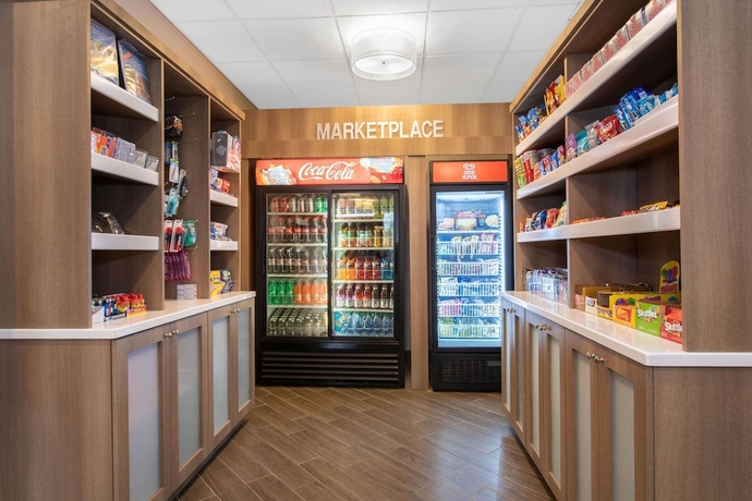 Imagen de los interiores del Hotel Days Inn By Wyndham Orlando Conv. Center/international Dr. Foto 17