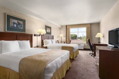 Imagen de la habitación del Hotel Days Inn By Wyndham Ottawa Airport. Foto 7