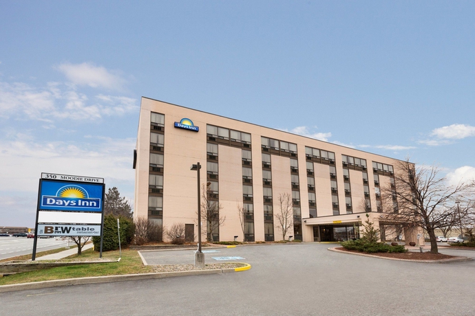 Imagen general del Hotel Days Inn By Wyndham Ottawa West. Foto 1