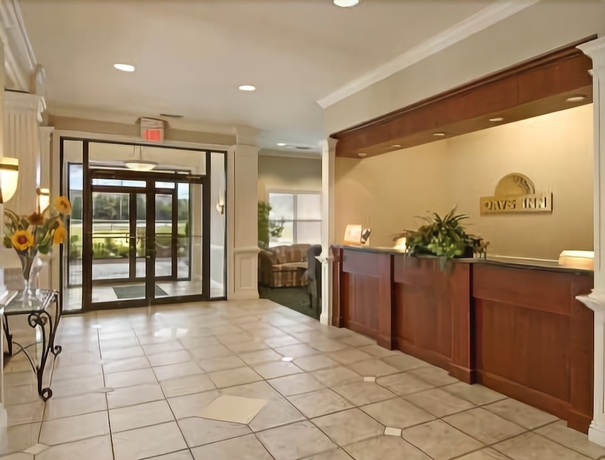 Imagen de los interiores del Hotel Days Inn By Wyndham Paducah. Foto 14
