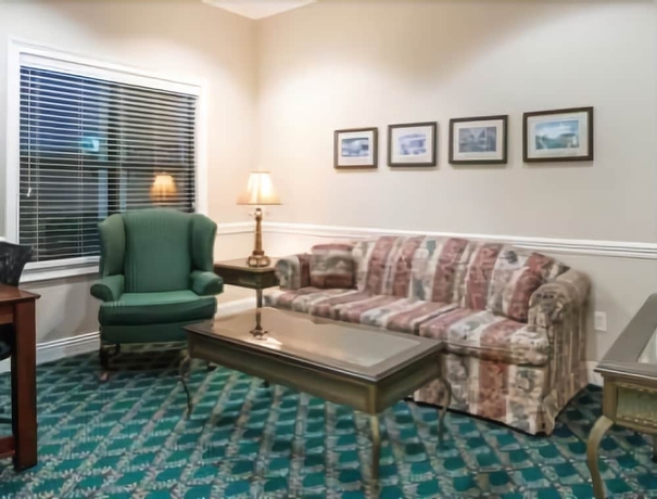 Imagen de los interiores del Hotel Days Inn By Wyndham Paducah. Foto 15