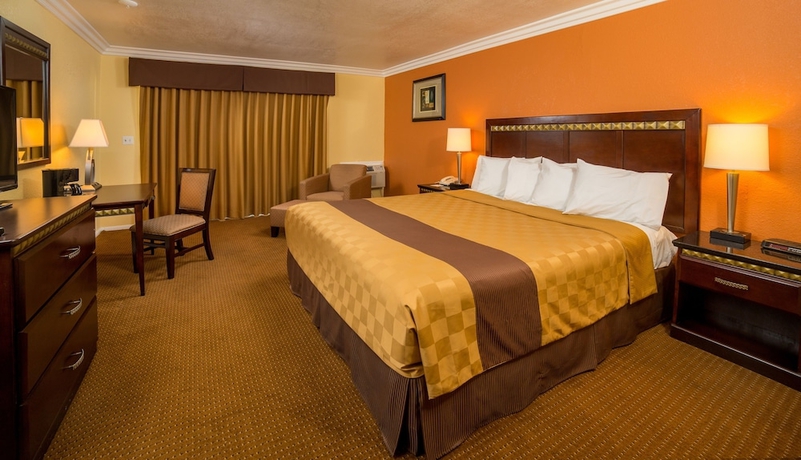 Imagen de la habitación del Hotel Days Inn By Wyndham Palm Springs. Foto 2