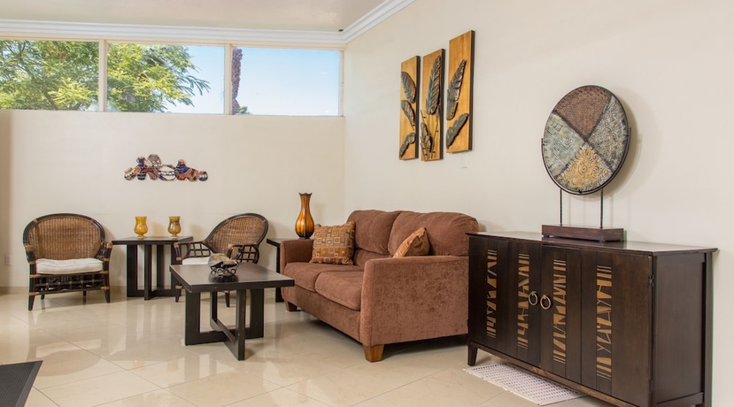 Imagen de los interiores del Hotel Days Inn By Wyndham Palm Springs. Foto 17