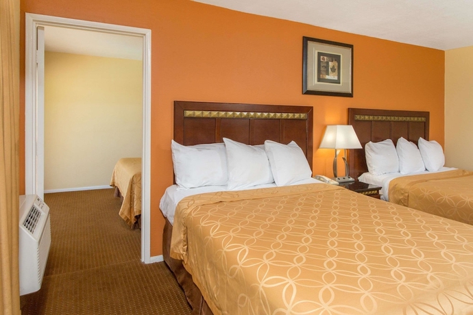 Imagen de la habitación del Hotel Days Inn By Wyndham Palm Springs. Foto 12