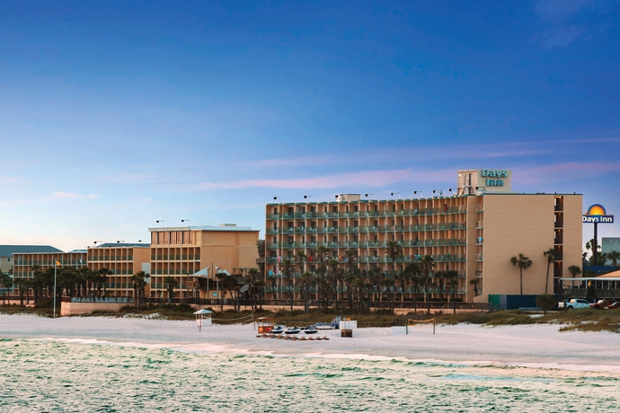 Imagen general del Hotel Days Inn By Wyndham Panama City Beach/ocean Front. Foto 2