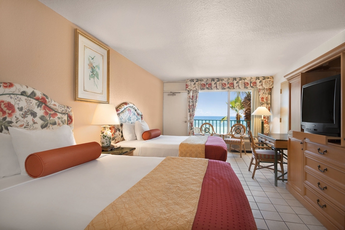 Imagen de la habitación del Hotel Days Inn By Wyndham Panama City Beach/ocean Front. Foto 7