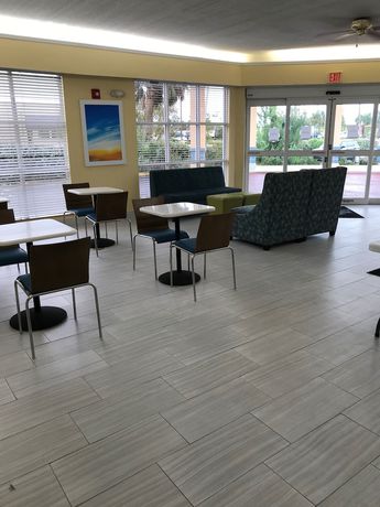 Imagen de los interiores del Hotel Days Inn By Wyndham Panama City. Foto 20