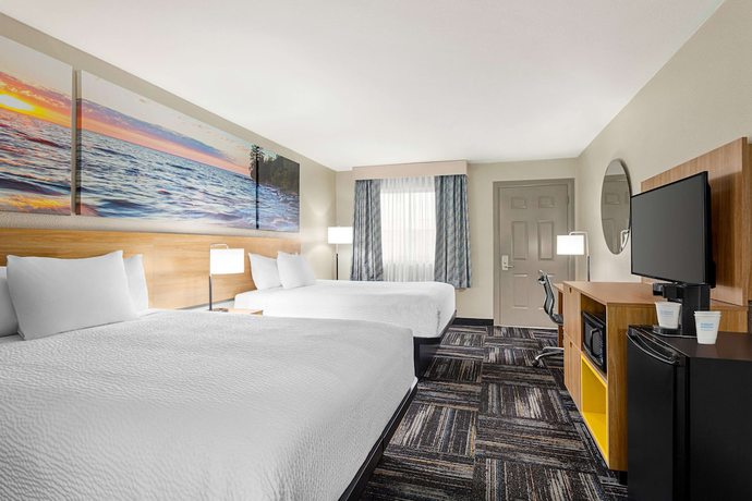 Imagen de la habitación del Hotel Days Inn By Wyndham Paris. Foto 4