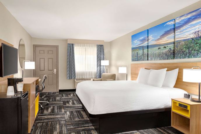 Imagen de la habitación del Hotel Days Inn By Wyndham Paris. Foto 8