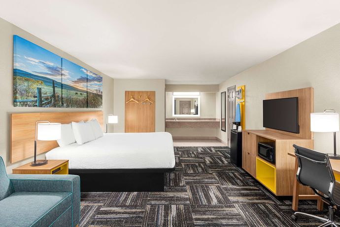 Imagen de la habitación del Hotel Days Inn By Wyndham Paris. Foto 10