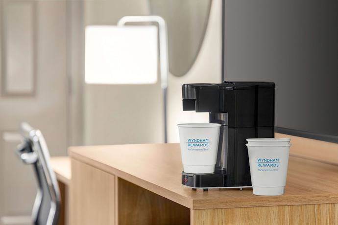 Imagen de la habitación del Hotel Days Inn By Wyndham Paris. Foto 16