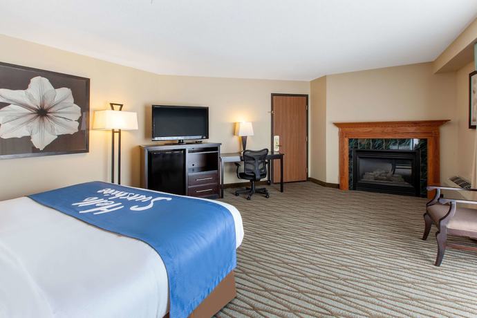 Imagen de la habitación del Hotel Days Inn By Wyndham Petoskey. Foto 6