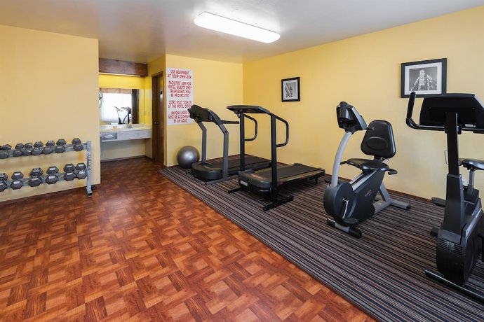 Imagen de los interiores del Hotel Days Inn By Wyndham Pinole Berkeley. Foto 20