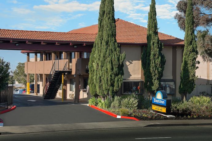 Imagen general del Hotel Days Inn By Wyndham Pinole Berkeley. Foto 5