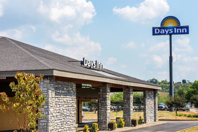 Imagen general del Hotel Days Inn By Wyndham Pittsburgh-harmarville. Foto 1