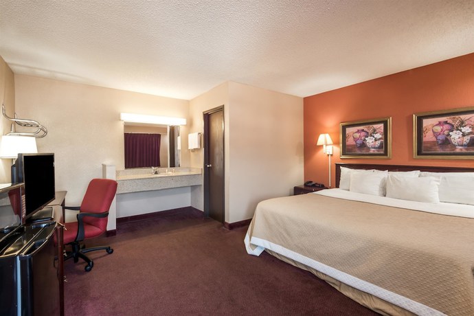 Imagen de la habitación del Hotel Days Inn By Wyndham Pittsburgh-harmarville. Foto 8