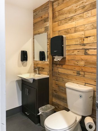 Imagen de los interiores del Hotel Days Inn By Wyndham Raleigh Glenwood-crabtree. Foto 16