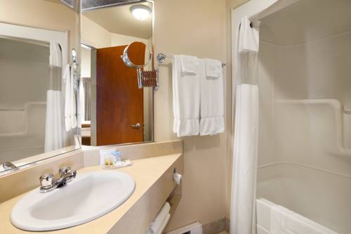 Imagen de la habitación del Hotel Days Inn By Wyndham Riviere-du-loup. Foto 16