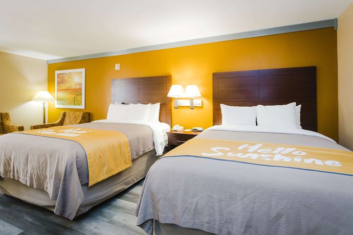 Imagen de la habitación del Hotel Days Inn By Wyndham Rosenberg. Foto 7