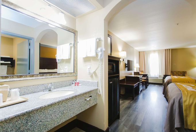 Imagen de la habitación del Hotel Days Inn By Wyndham Rosenberg. Foto 10