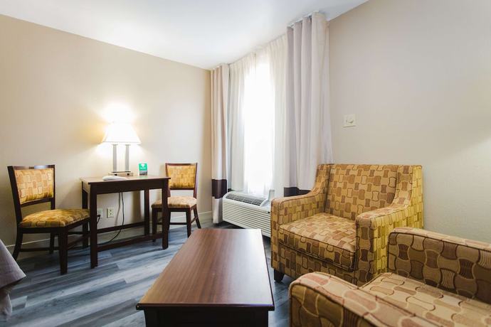 Imagen de la habitación del Hotel Days Inn By Wyndham Rosenberg. Foto 13