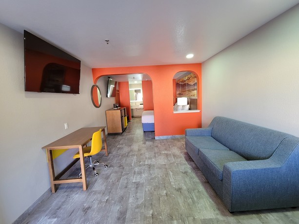 Imagen de la habitación del Hotel Days Inn By Wyndham Ruidoso Downs. Foto 12