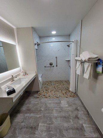 Imagen de la habitación del Hotel Days Inn By Wyndham Ruidoso Downs. Foto 15