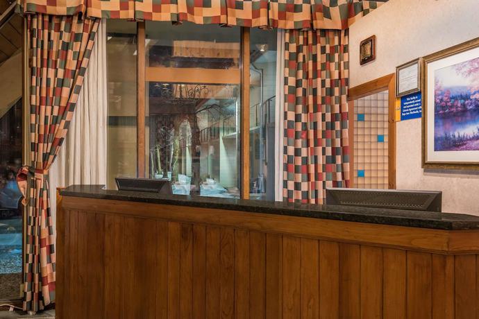 Imagen de los interiores del Hotel Days Inn By Wyndham Rutland/killington Area. Foto 17