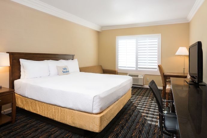 Imagen de la habitación del Hotel Days Inn By Wyndham San Diego Circle. Foto 32