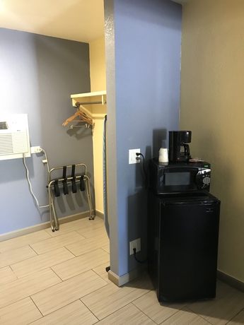 Imagen de la habitación del Hotel Days Inn By Wyndham San Diego-east/el Cajon. Foto 5