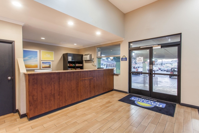 Imagen de los interiores del Hotel Days Inn By Wyndham San Diego-east/el Cajon. Foto 12