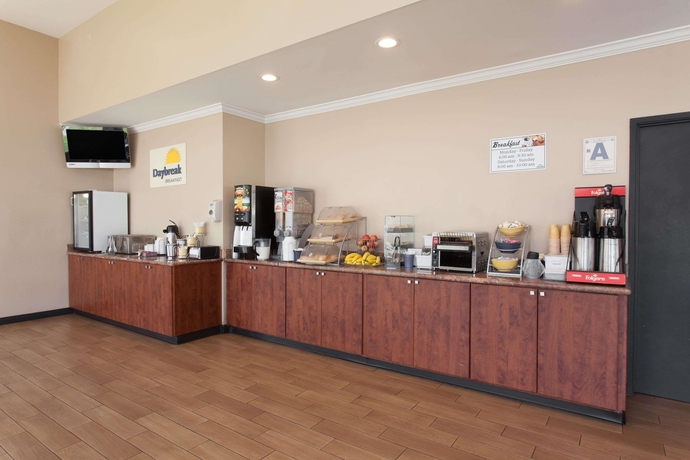 Imagen del bar/restaurante del Hotel Days Inn By Wyndham San Diego-east/el Cajon. Foto 2