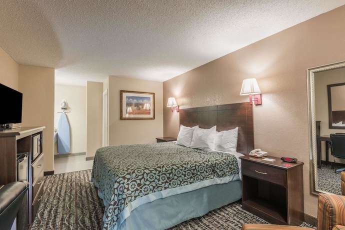 Imagen de la habitación del Hotel Days Inn By Wyndham San Marcos. Foto 6