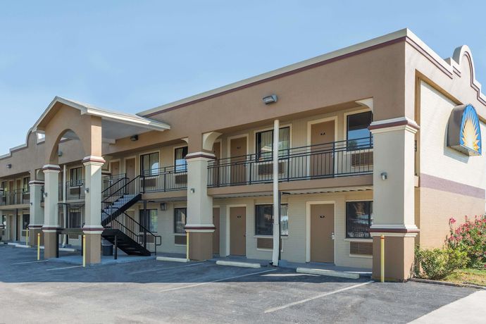 Imagen general del Hotel Days Inn By Wyndham San Marcos. Foto 3